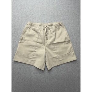 Lululemon Shorts Mens Medium Beige Relaxed Fit Pull-On Light Woven 7 Inch Inseam